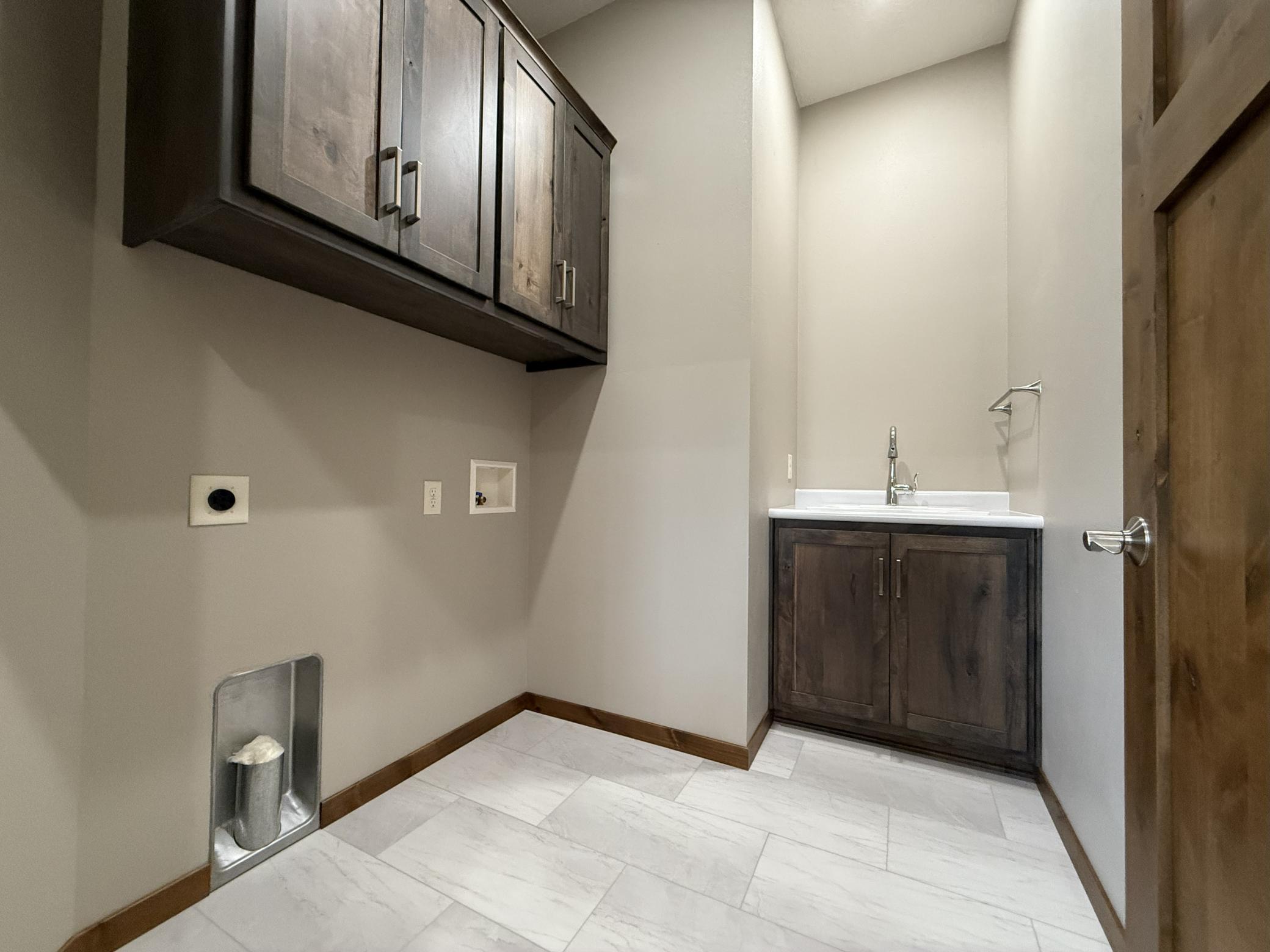 1207 South Shore Drive Worthington, MN 56187 - Photo 21 of 54