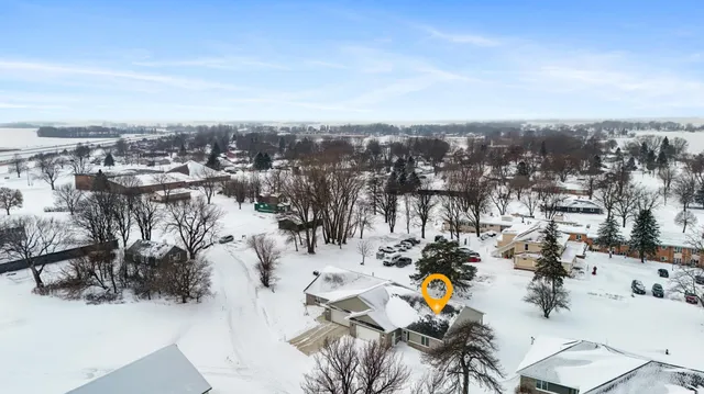 $419,900 | 1207 South Shore Drive, Worthington, MN 56187