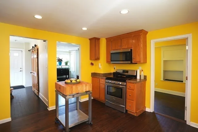 $3,900 | 43 Alpine Place, Franklin, MA 02038