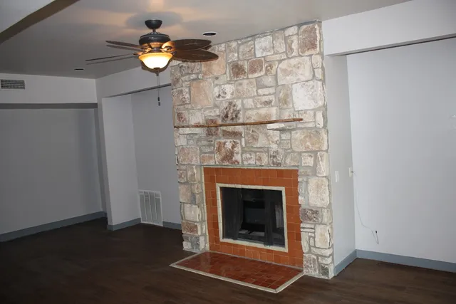 $1,650 | 537 B Sand Bend Drive, Kerrville, TX 78028