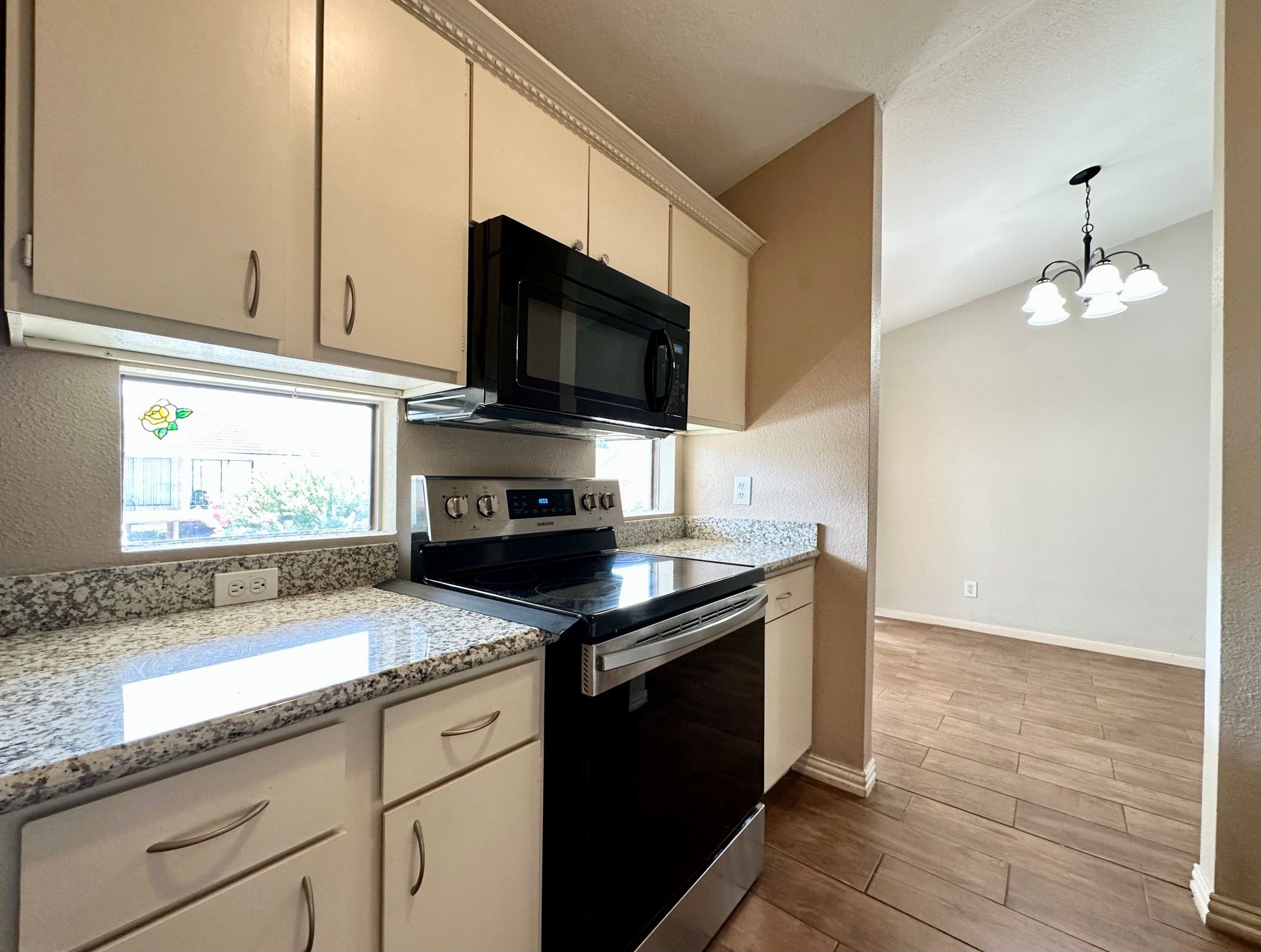 2211 South Kirkwood Road, Unit 35 Houston, TX 77077 - Photo 8 of 12