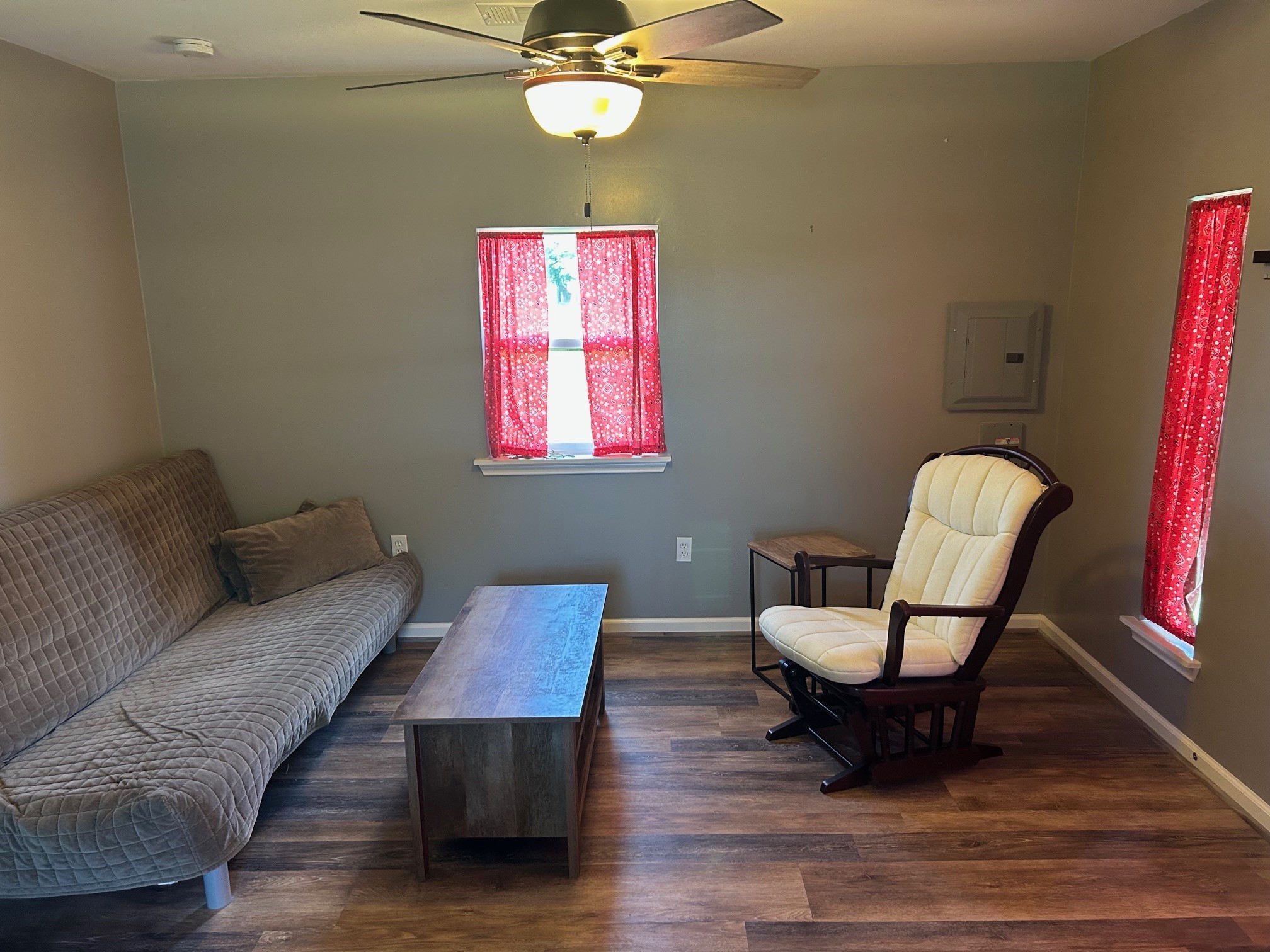 38094 Joe Loggins Road Hempstead, TX 77445 - Photo 18 of 32 a living room with furniture and a chair