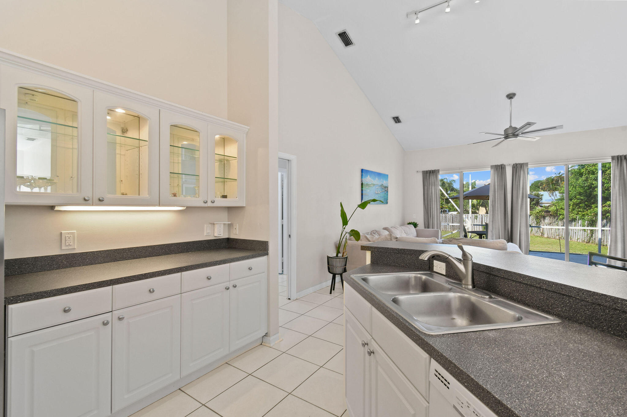 1090 Choctaw Street Jupiter, FL 33458 - Photo 12 of 30 1090ChoctawSt_kitchen 5