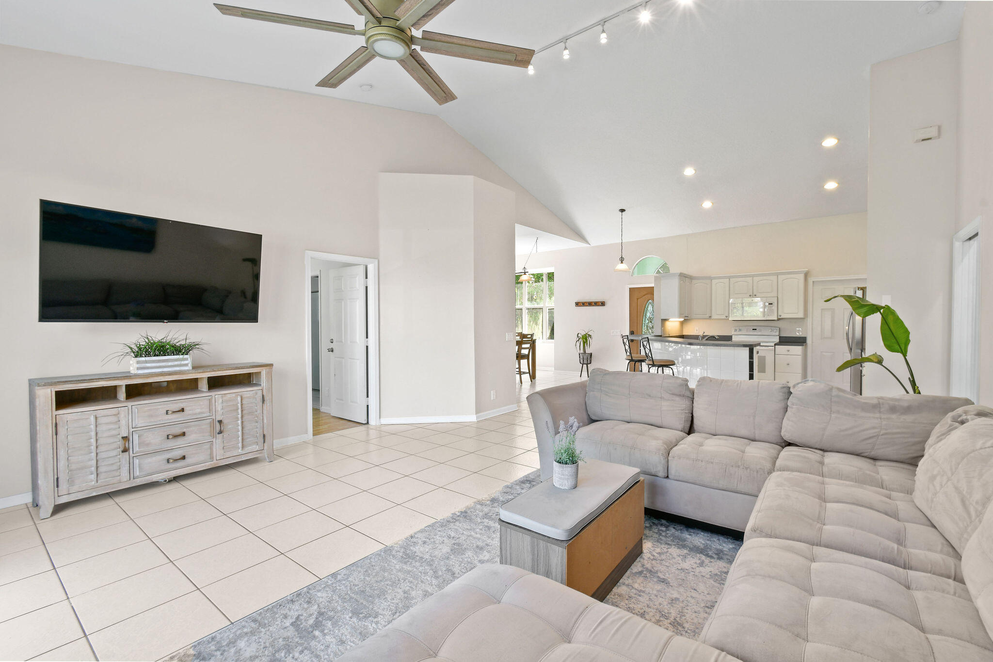 1090 Choctaw Street Jupiter, FL 33458 - Photo 3 of 30 1090ChoctawSt_main opposite
