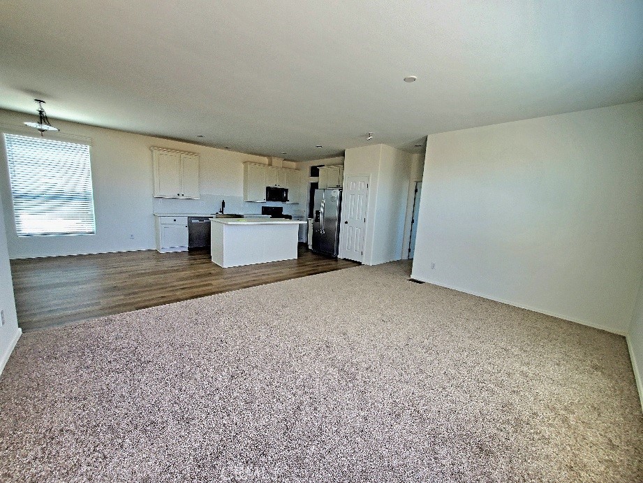 21621 Sandia Road, Unit 146 Apple Valley, CA 92308 - Photo 4 of 29