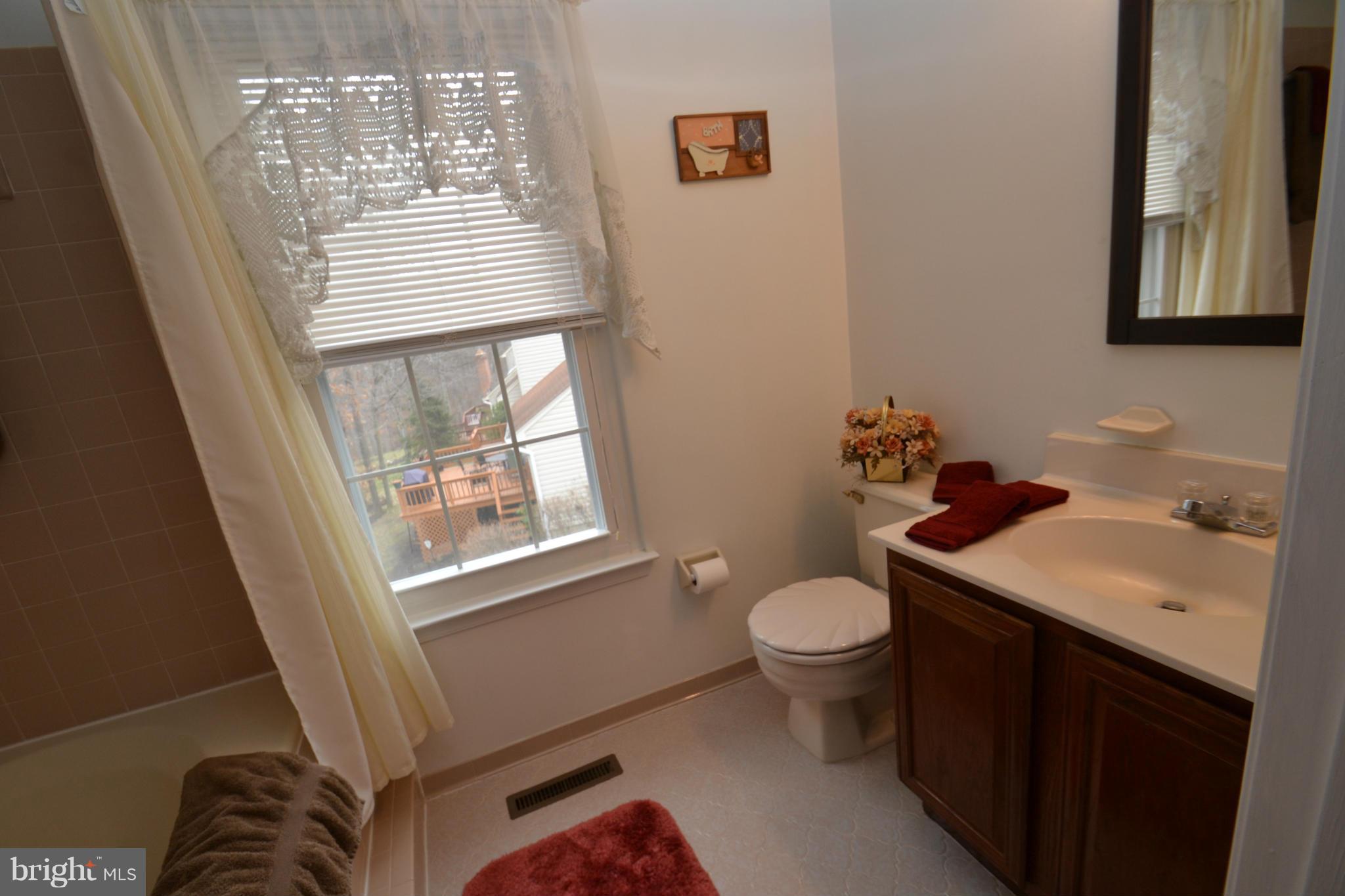 8538 Autumn Rust Road Ellicott City, MD 21043 - Photo 20 of 30 Master Bath with Ceramic Tile