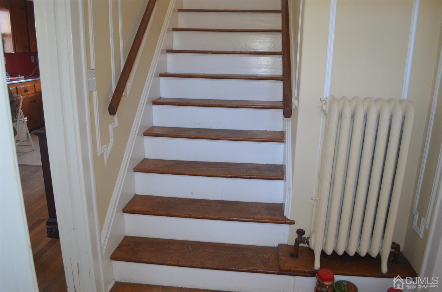 75 West Hill Road Colonia, NJ 07067 - Photo 19 of 35 a view of entryway