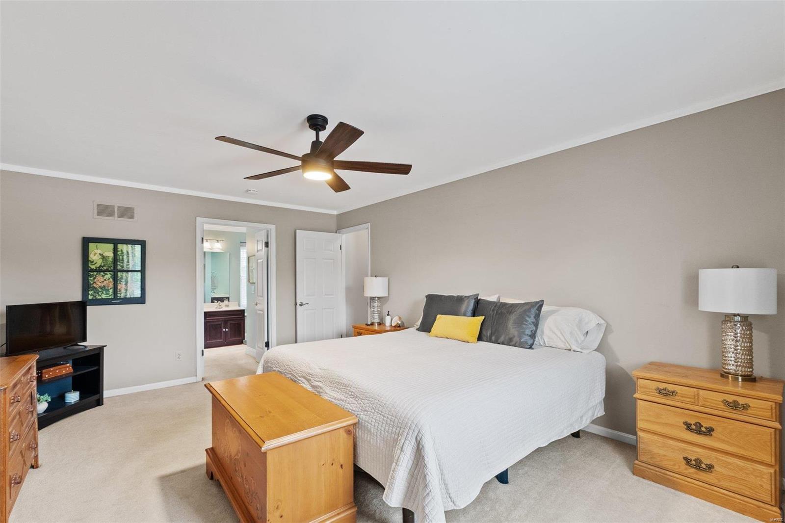 16204 Windfall Ridge Drive Chesterfield, MO 63005 - Photo 36 of 48 Gallery Image 36