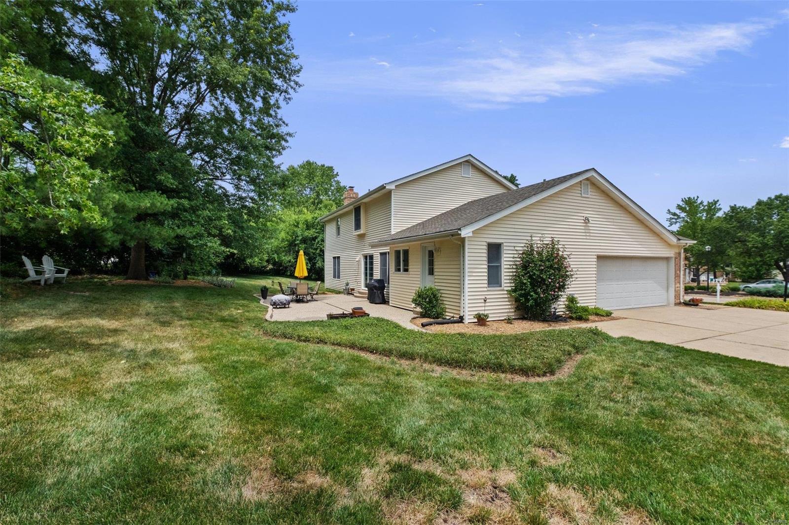 16204 Windfall Ridge Drive Chesterfield, MO 63005 - Photo 5 of 48 Gallery Image 5