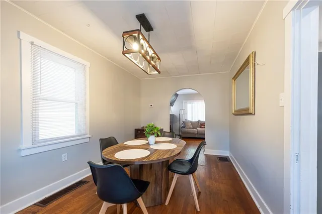 $158,000 | 634 1/2 5th Avenue, Coraopolis, PA 15108