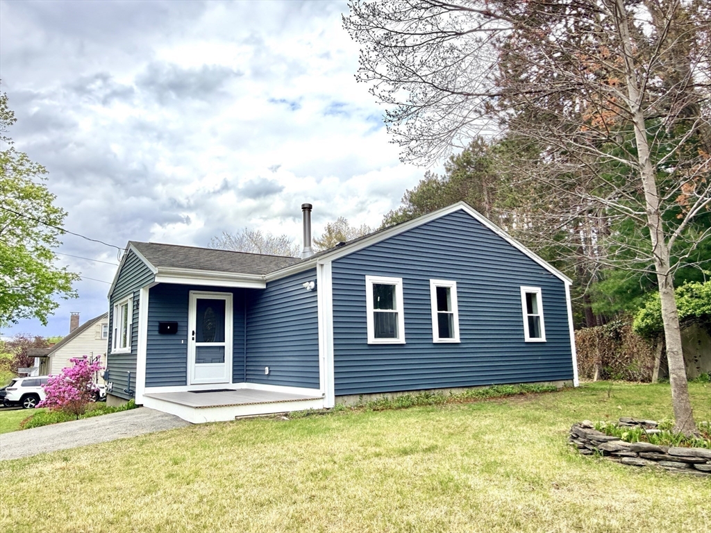 8 Reardon Road Hudson, MA 01749 - Photo 32 of 33