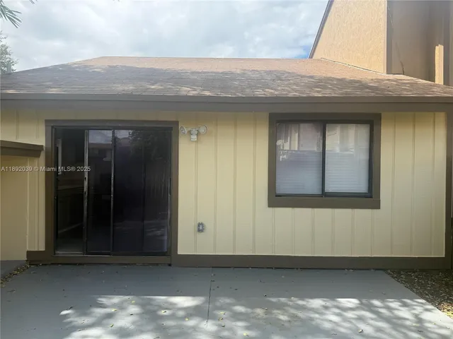 a view of outdoor space