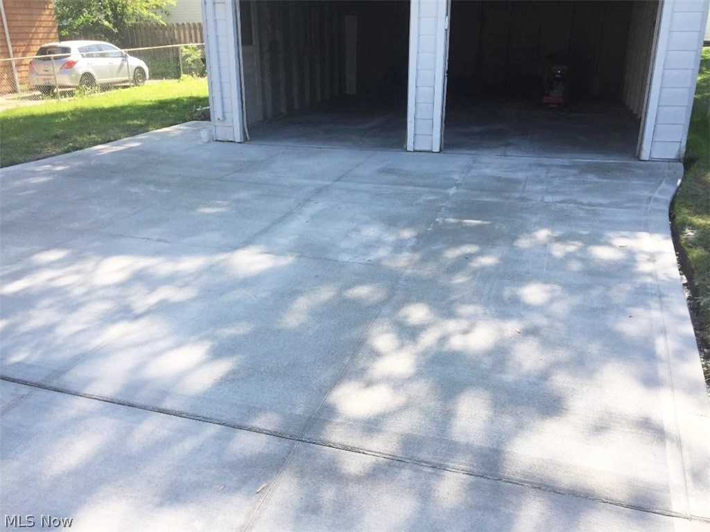 1395 Irene Road Lyndhurst, OH 44124 - Photo 5 of 18 Brand new concrete driveway