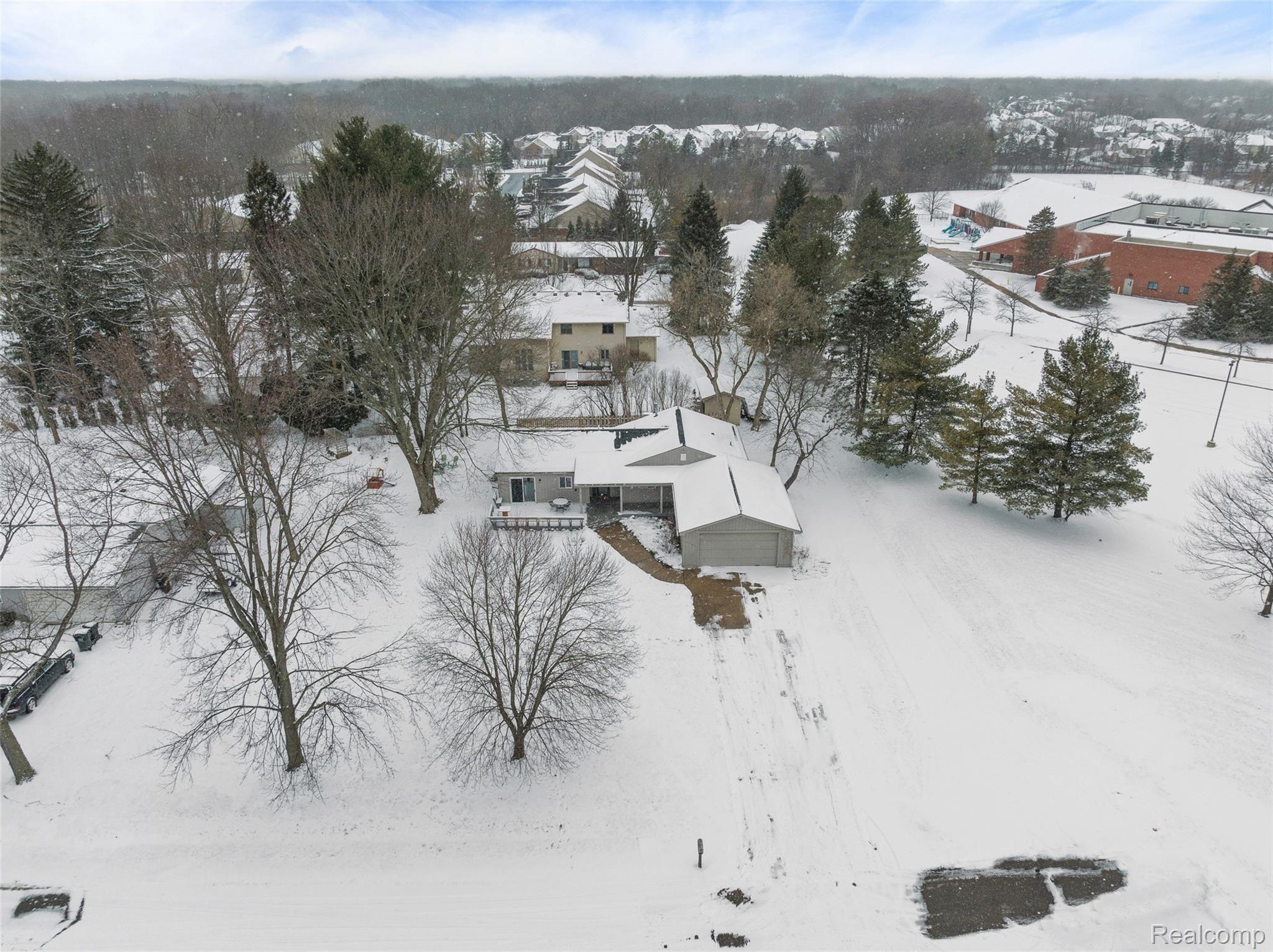 3728 Nearing Road Rochester, MI 48309 - Photo 34 of 34 3728 Nearing Rd-10- Skyview Experts.jpg