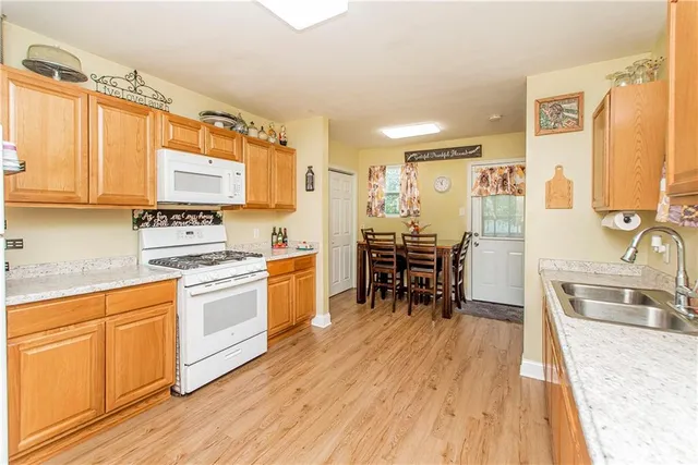 $299,000 | 26820 Highway 42, Springfield, LA 70462