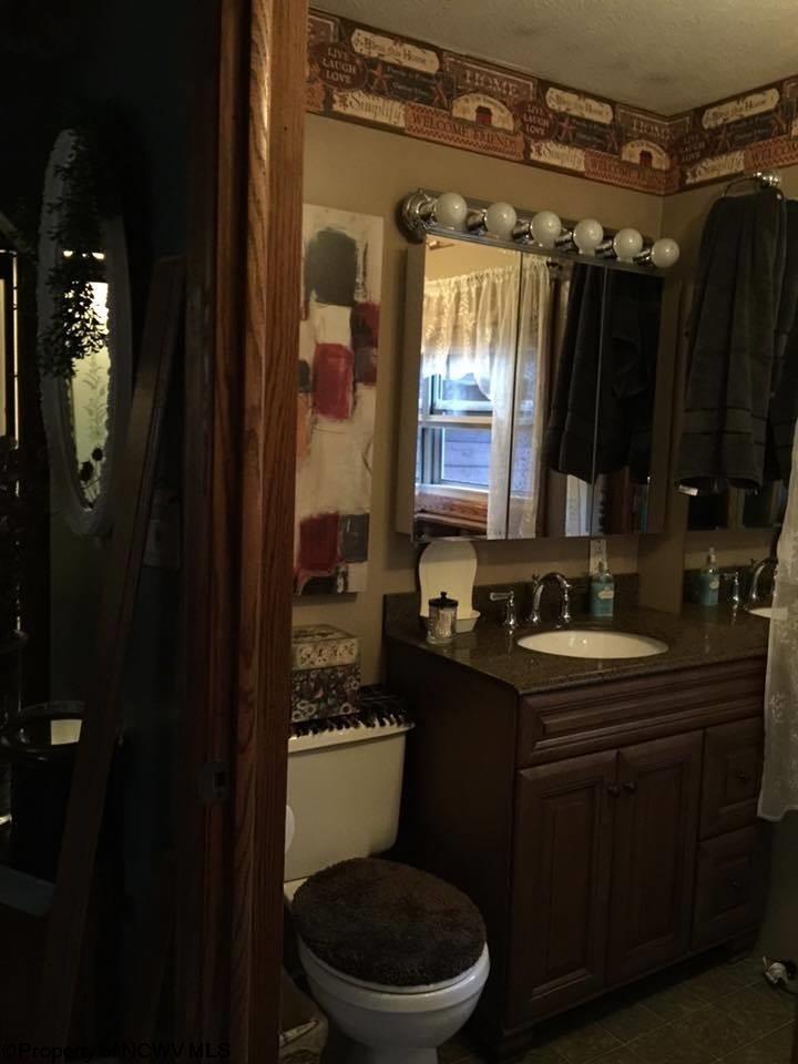 597 Co Rte 9/4 Buckhannon, WV 26201 - Photo 9 of 20 Gallery Image 9