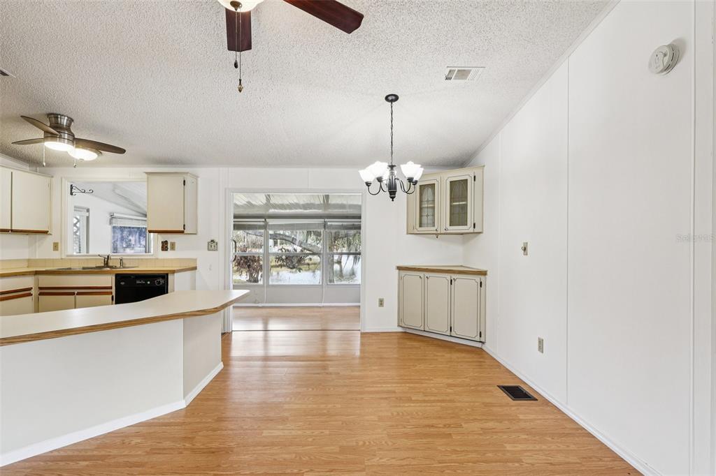 1024 Hilltop Road Tavares, FL 32778 - Photo 16 of 42 Gallery Image 16