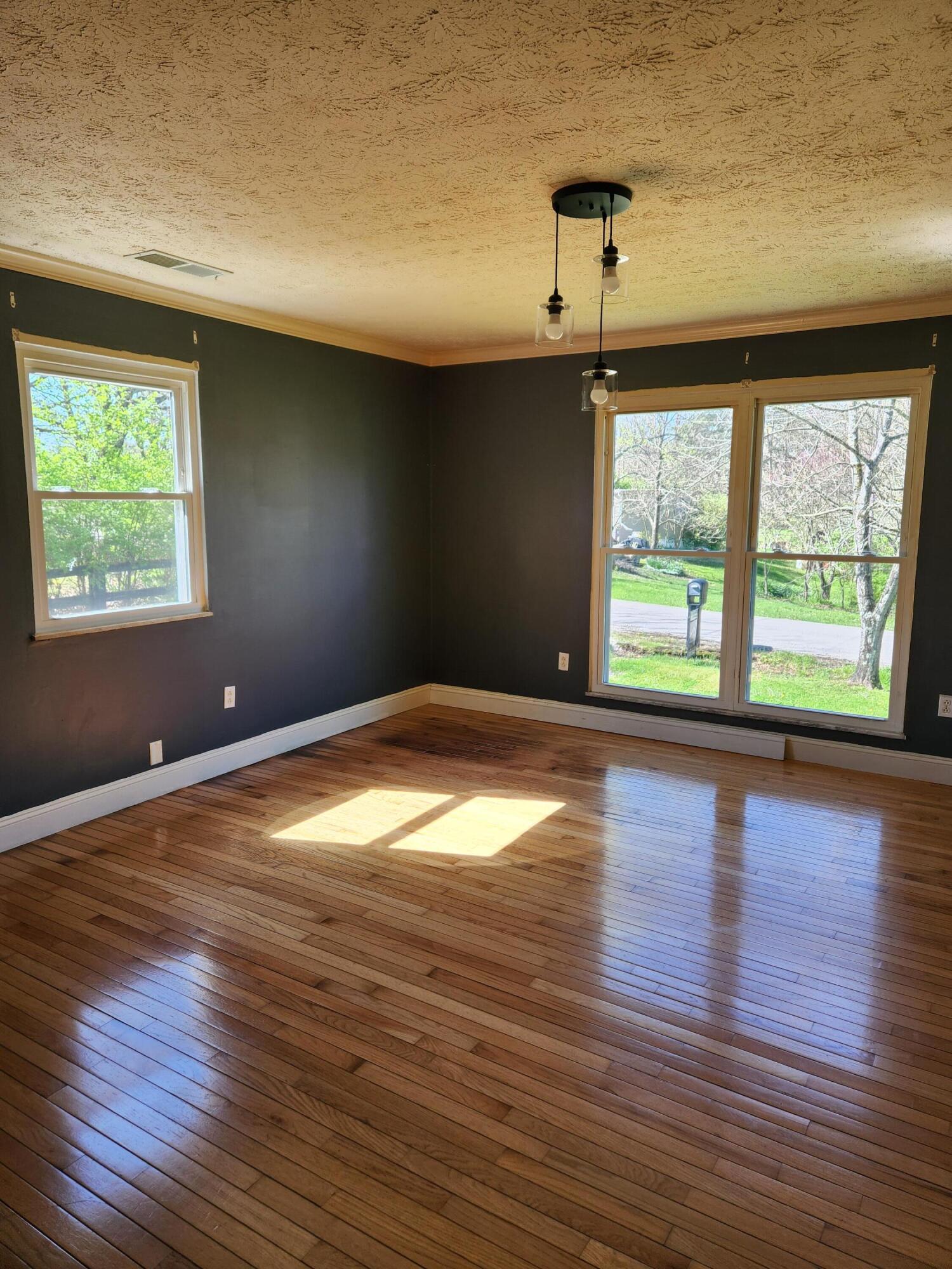 90 Yellow Pine Road Clay City, KY 40312 - Photo 8 of 29 20240413_110005