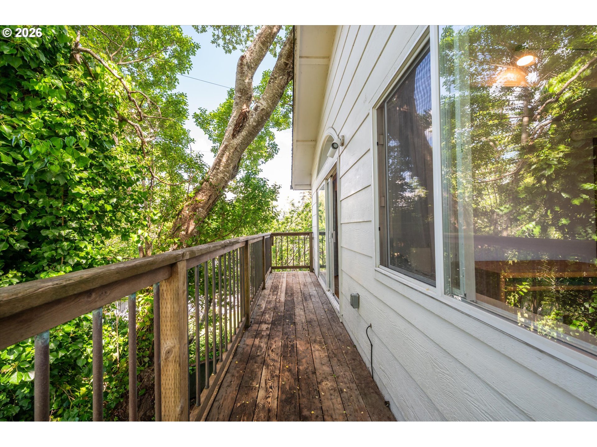 1750 Lincoln Road Coos Bay, OR 97420 - Photo 23 of 48 Deck
