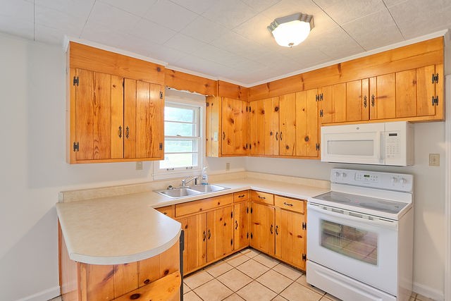 214 Jackson Heights Road Columbia, TN 38401 - Photo 10 of 26 Gallery Image 10