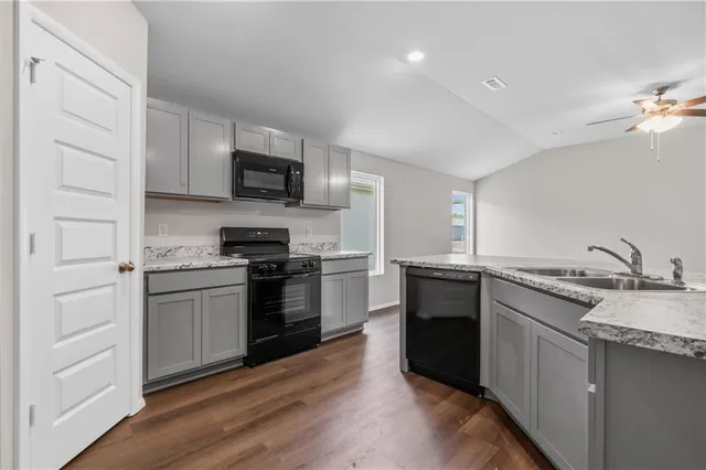 $319,990 | 37841 West 208th Terrace, Edgerton, KS 66021