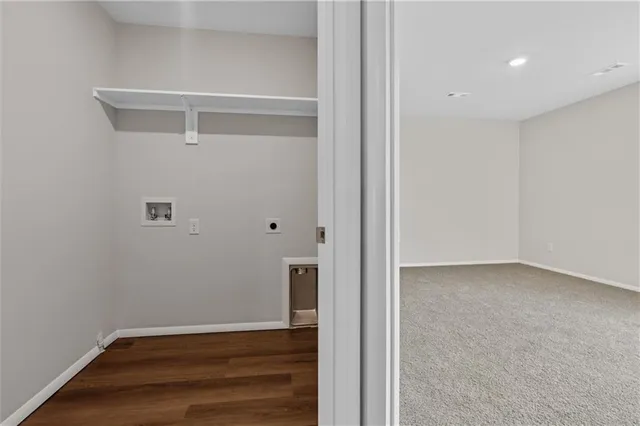 $319,990 | 37841 West 208th Terrace, Edgerton, KS 66021