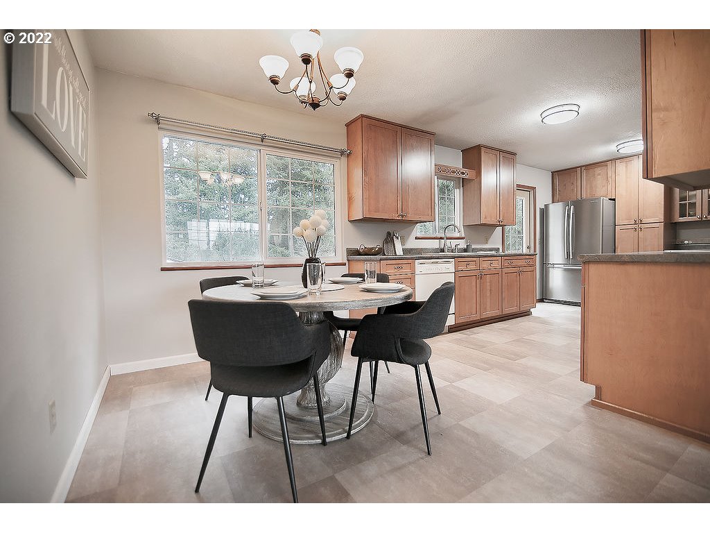 546 Quick Road Castle Rock, WA 98611 - Photo 5 of 30 Gallery Image 5