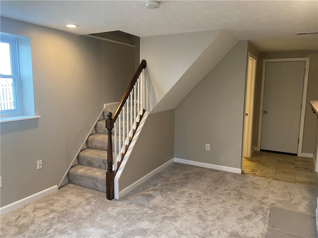 149 Duff Road Pittsburgh, PA 15235 - Photo 15 of 25 Gallery Image 15