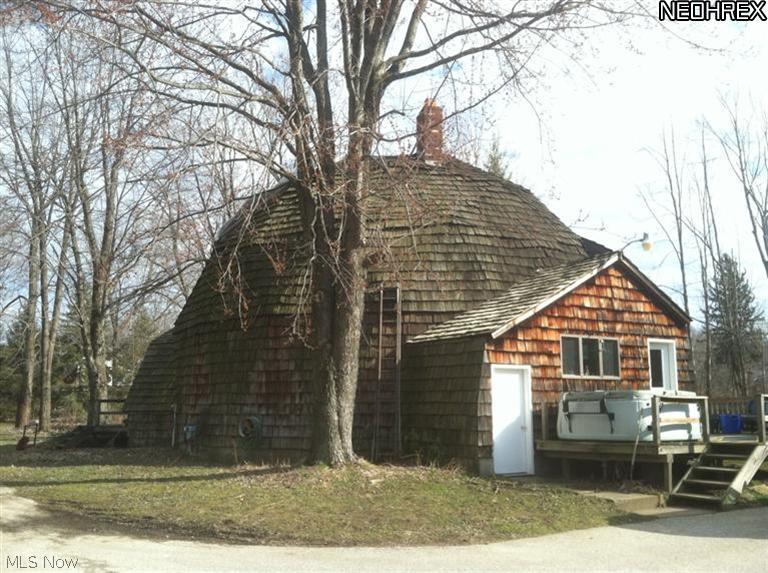 1390 Dock Road Madison, OH 44057 - Photo 2 of 21