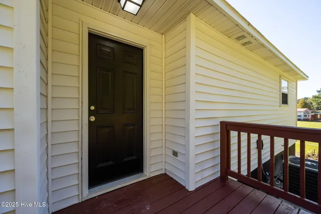 $223,000 | 118 Lindsey James Lane, Jacksonville, NC 28540