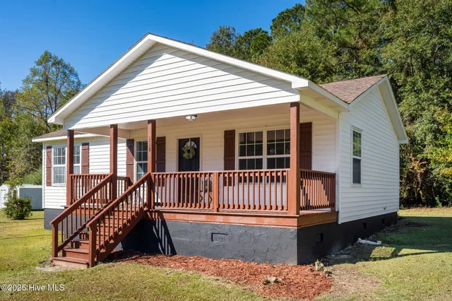 $223,000 | 118 Lindsey James Lane, Jacksonville, NC 28540