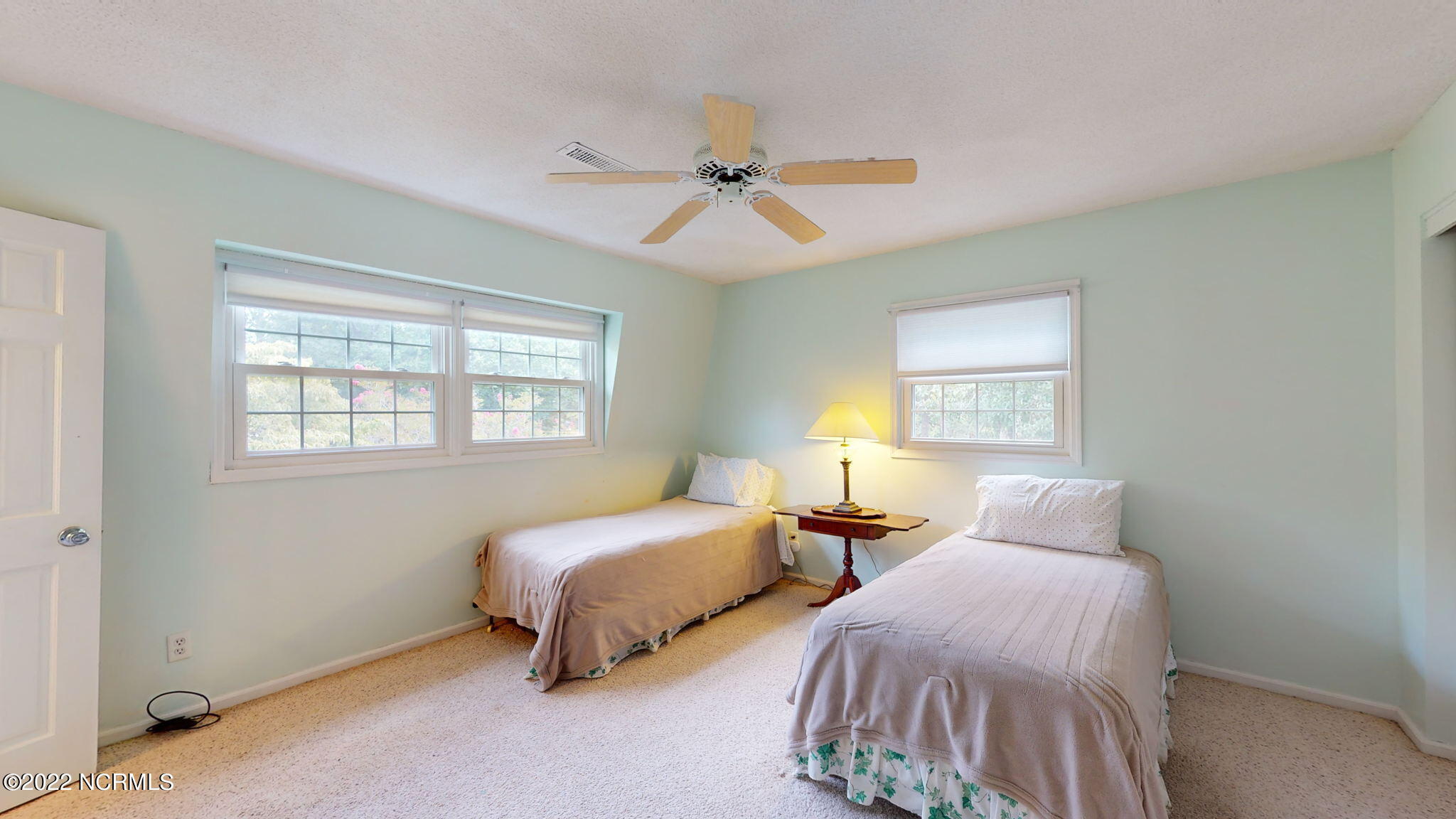 3300 Country Club Road Morehead City, NC 28557 - Photo 23 of 30 Principle Bedroom