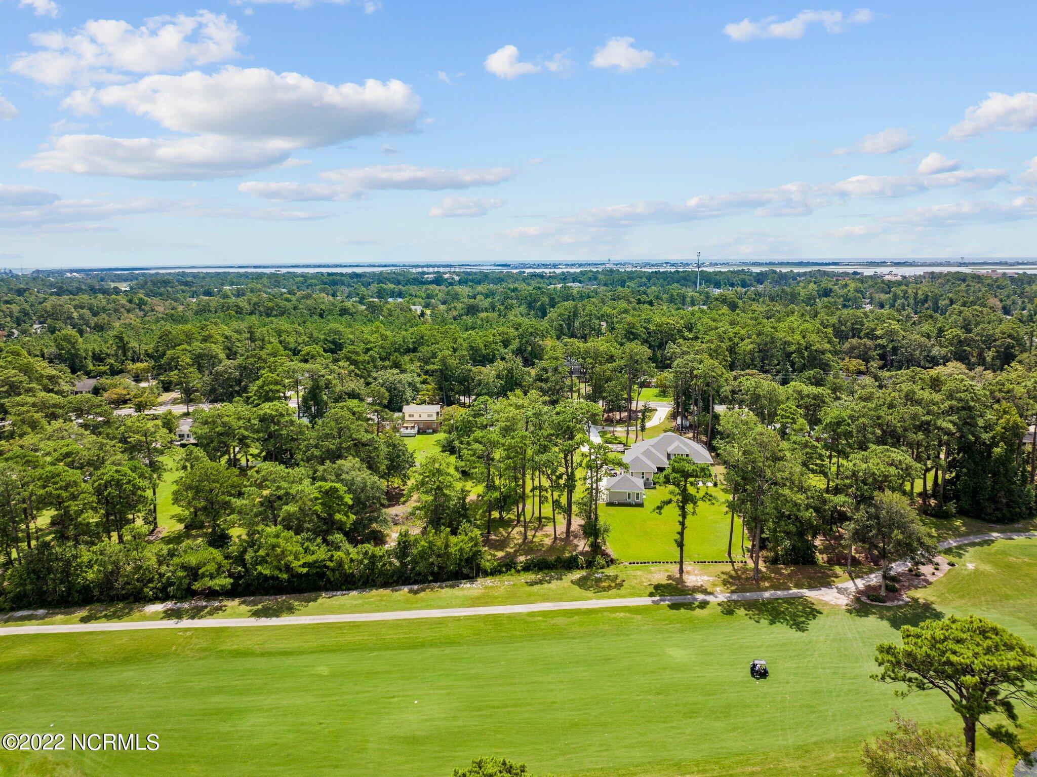 3300 Country Club Road Morehead City, NC 28557 - Photo 5 of 30 14-web-or-mls-DJI_0923