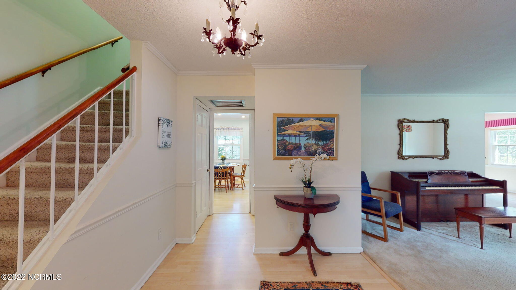 3300 Country Club Road Morehead City, NC 28557 - Photo 8 of 30 Foyer