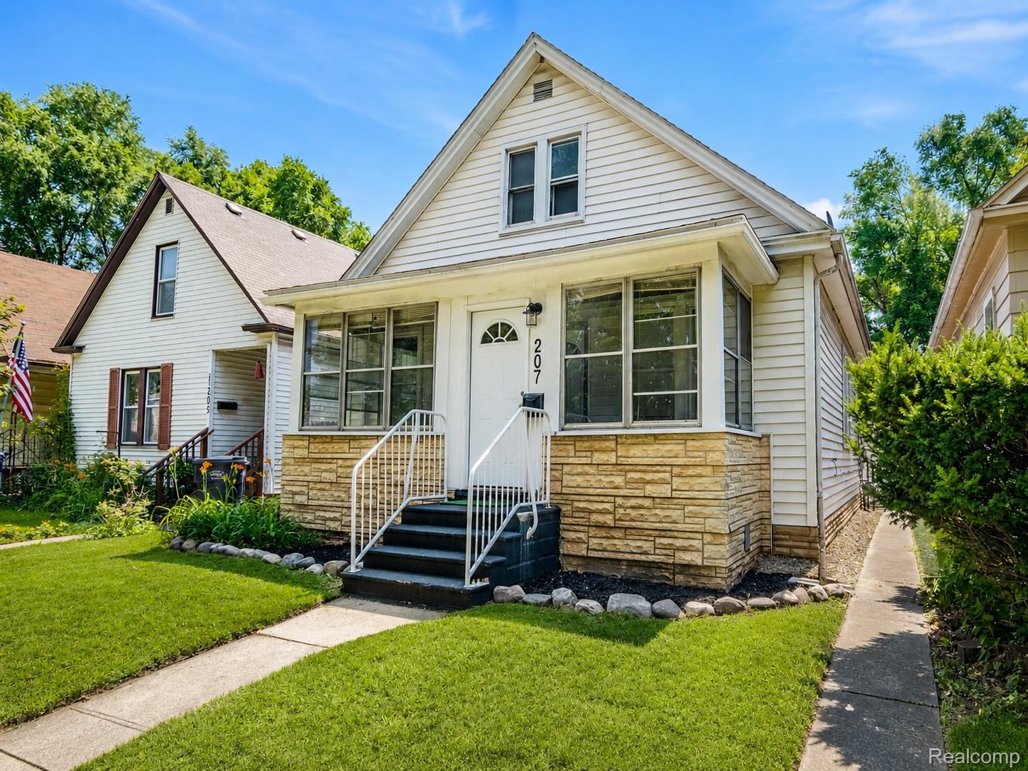 207 Richter Street River Rouge, MI 48218 - Photo 36 of 36 207 Richter 9 .jpg