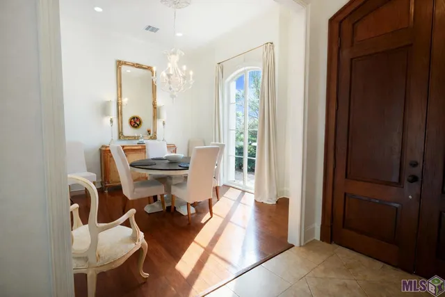 $825,000 | 371 Myrtle Grove Drive, Houma, LA 70360