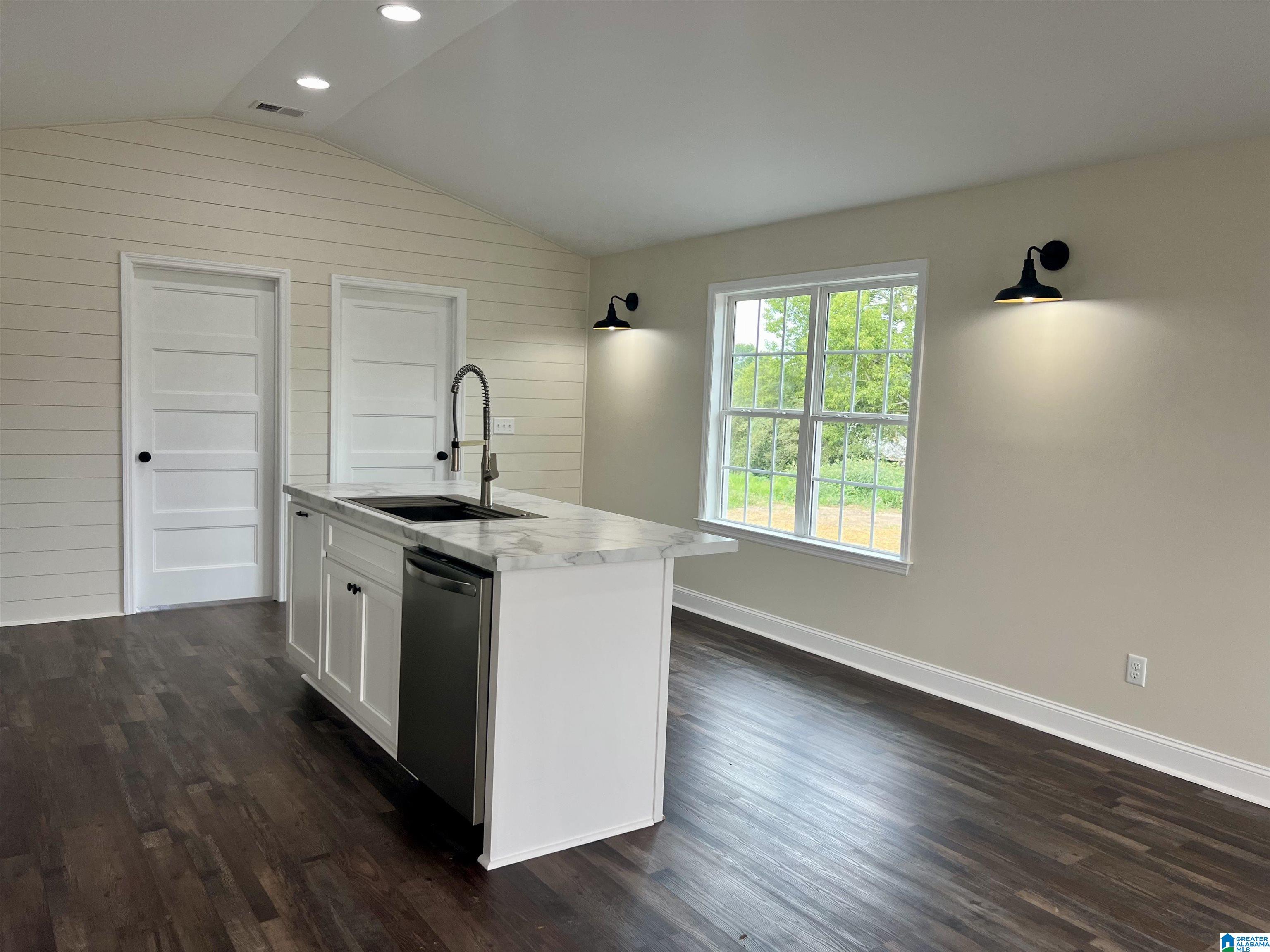 138 Pan Creek Road Baileyton, AL 35019 - Photo 8 of 31