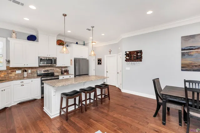 $304,900 | 473 Lakeshore Drive, Oscar, LA 70762