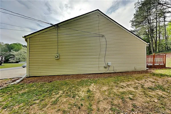 $2,125 | 607 River Bend Circle, Smyrna, GA 30082