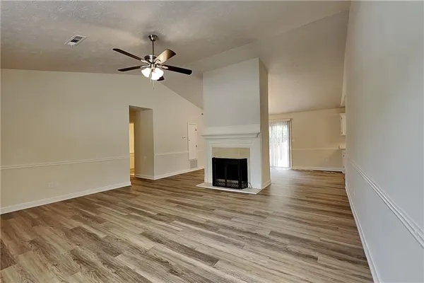 $2,125 | 607 River Bend Circle, Smyrna, GA 30082