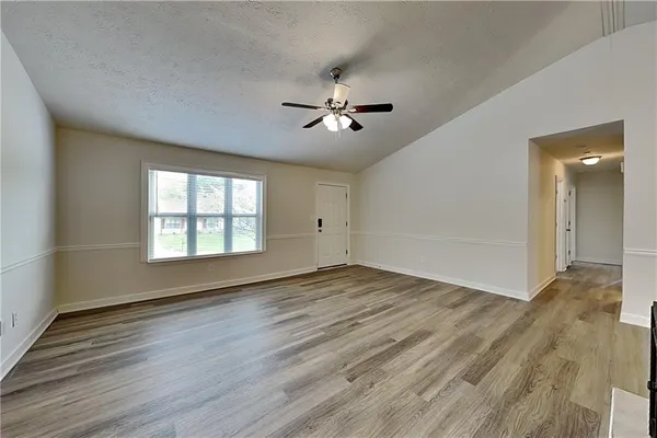 $2,125 | 607 River Bend Circle, Smyrna, GA 30082