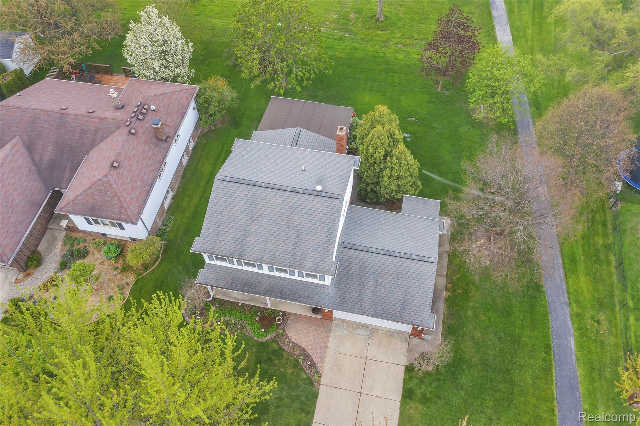 42059 Hanford Road Canton, MI 48187 - Photo 49 of 50 42059-Hanfod-WindowStill-Real-Estate-Photography-50.jpg