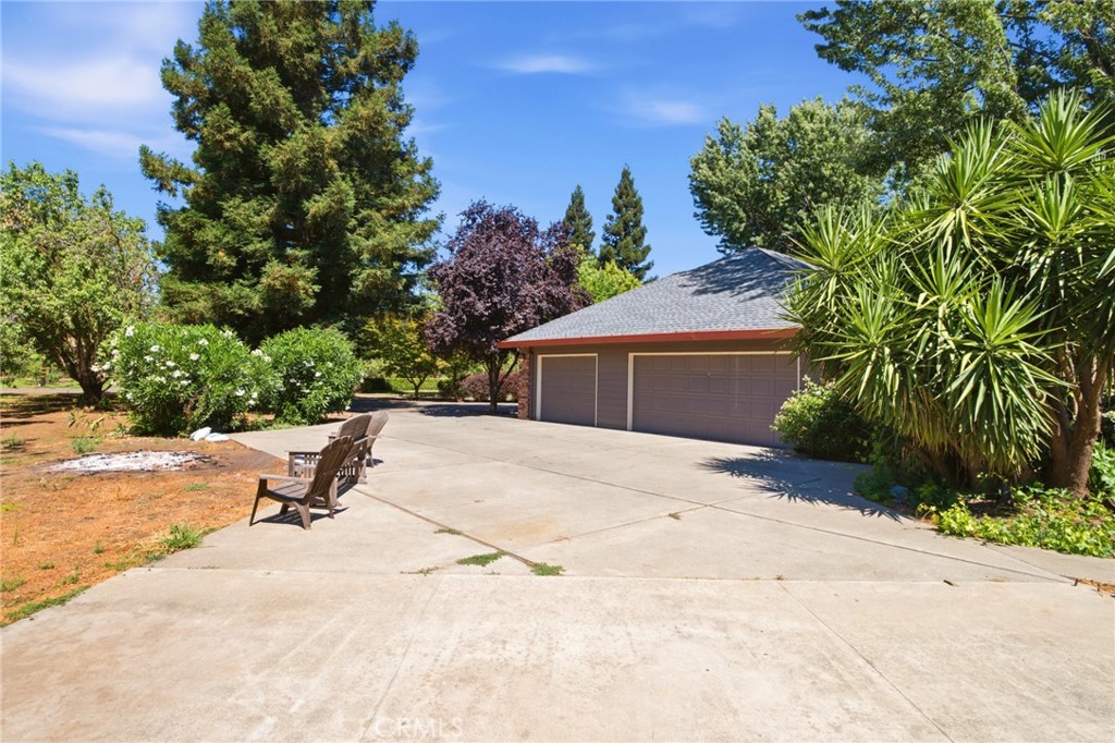 9246 Troxel Road Chico, CA 95928 - Photo 27 of 49