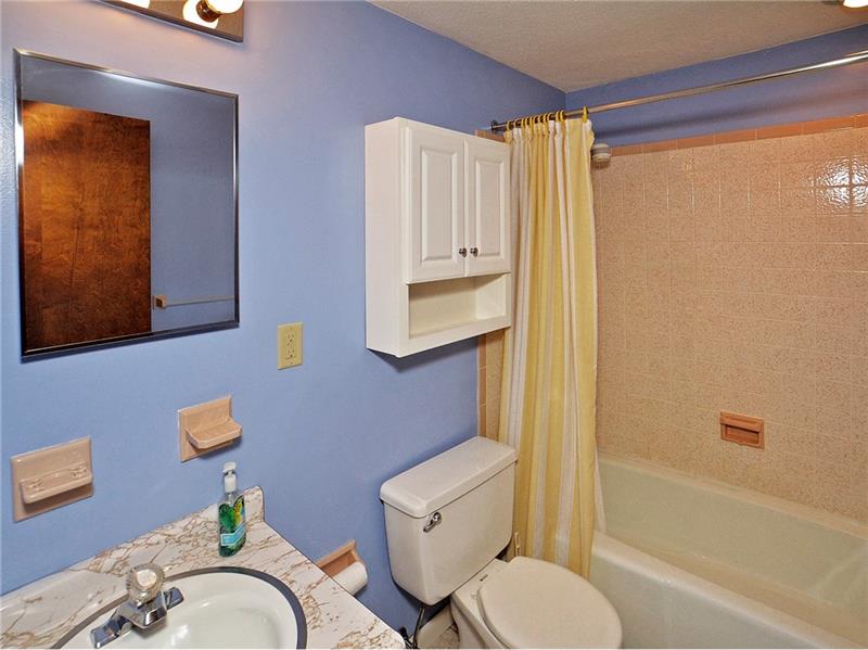 911 Harvard Road Monroeville, PA 15146 - Photo 22 of 25 Gallery Image 22
