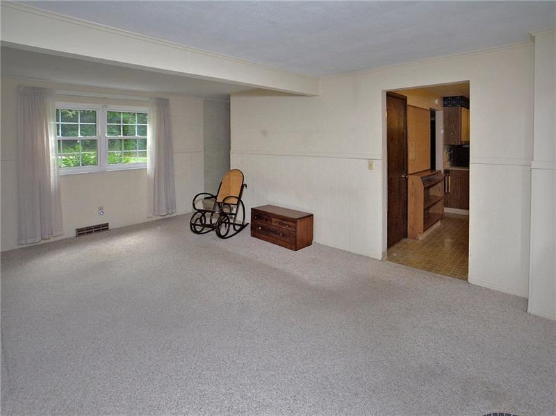 911 Harvard Road Monroeville, PA 15146 - Photo 8 of 25 Gallery Image 8