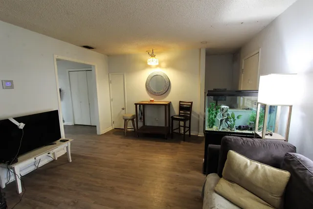 $1,425 | 2389 Gregory Drive, Tallahassee, FL 32303