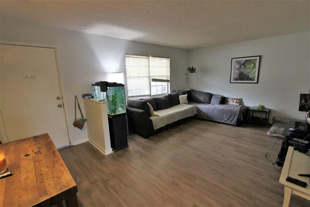 $1,425 | 2389 Gregory Drive, Tallahassee, FL 32303