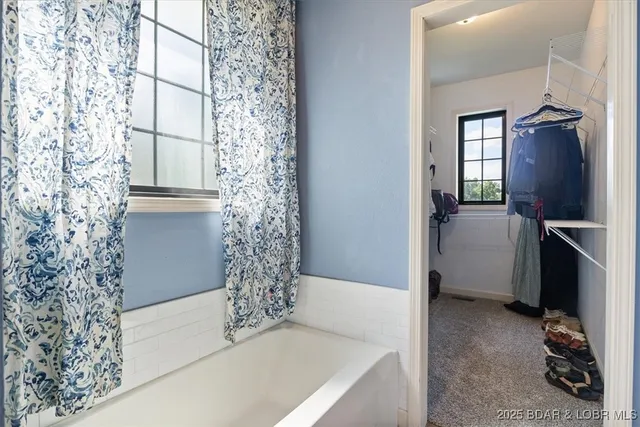 $479,000 | 105 Oak Hill Road, Eldon, MO 65026