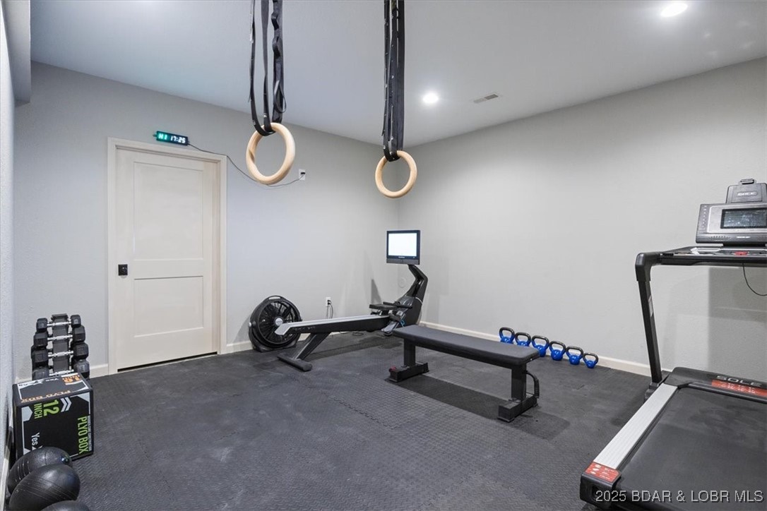 105 Oak Hill Road Eldon, MO 65026 - Photo 39 of 46