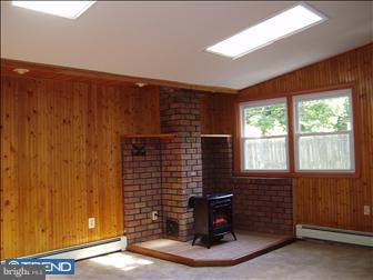 528 Cushmore Road Southampton, PA 18966 - Photo 4 of 6 Gallery Image 4